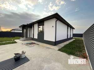 Дом 181м&sup2;, 2-этажный, участок 6 сот.  