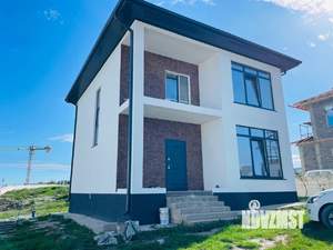 Дом 144м&sup2;, 2-этажный, участок 4 сот.  