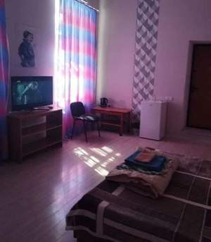 Дом 150м&sup2;, 2-этажный, участок 1 сот.  