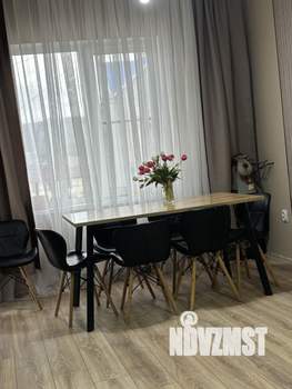 Дом 140м&sup2;, 2-этажный, участок 4 сот.  