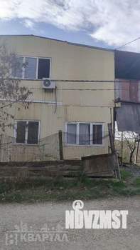 Дом 100м&sup2;, 2-этажный, участок 6 сот.  