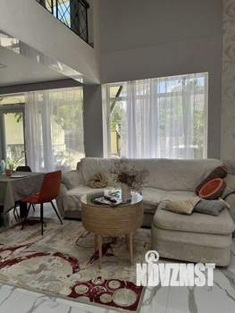 Дом 160м&sup2;, 2-этажный, участок 16 сот.  