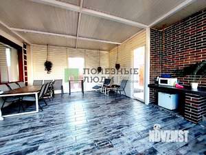 Дом 222м², 3-этажный, участок 6 сот.  