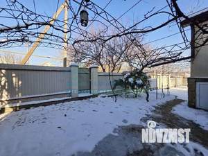 Дом 263м&sup2;, 3-этажный, участок 8 сот.  