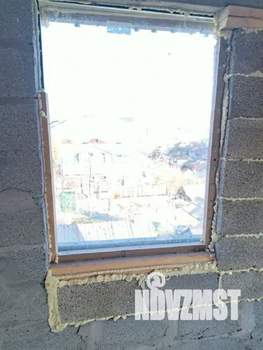 Дом 70м&sup2;, 2-этажный, участок 3 сот.  