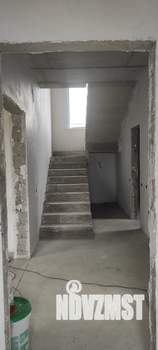 Дом 193м², 2-этажный, участок 7 сот.  