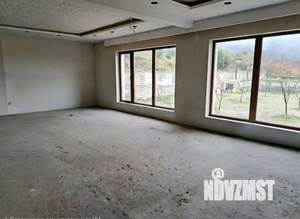 Коттедж 420м&sup2;, 2-этажный, участок 15 сот.  