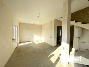 Дом 84м², 2-этажный, участок 4 сот.  