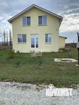 Коттедж 225м&sup2;, 2-этажный, участок 7 сот.  