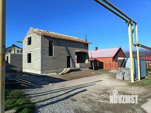 Дом 140м&sup2;, 2-этажный, участок 4 сот.  