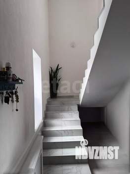 Дом 169м&sup2;, 2-этажный, участок 4 сот.  