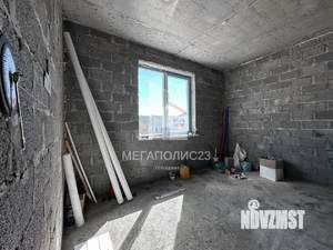 Дом 105м&sup2;, 1-этажный, участок 4 сот.  