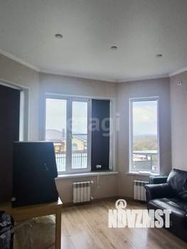 Дом 180м&sup2;, 2-этажный, участок 9 сот.  