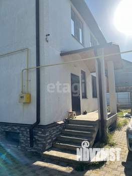 Дом 261м&sup2;, 3-этажный, участок 8 сот.  