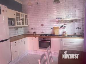 Дом 150м&sup2;, 2-этажный, участок 6 сот.  