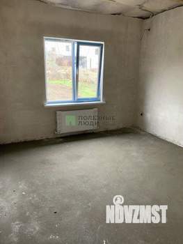 Дом 100м&sup2;, 1-этажный, участок 6 сот.  