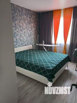 Дом 70м&sup2;, 2-этажный, участок 4 сот.  