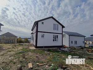 Дом 140м&sup2;, 2-этажный, участок 4 сот.  