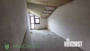 Таунхаус 120м², 2-этажный, участок 1 сот.  