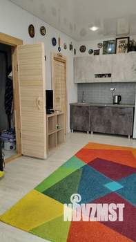 Дом 35м&sup2;, 2-этажный, участок 5 сот.  