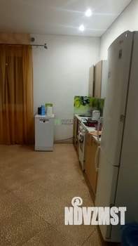 Коттедж 230м², 2-этажный, участок 6 сот.  