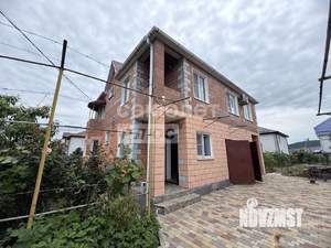 Дом 214м², 2-этажный, участок 6 сот.  