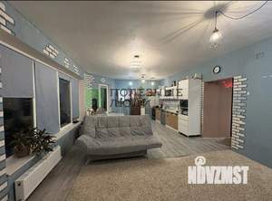 Дом 185м&sup2;, 3-этажный, участок 9 сот.  