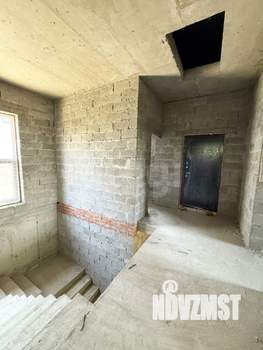 Дом 182м&sup2;, 2-этажный, участок 6 сот.  