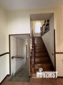 Дом 206м&sup2;, 2-этажный, участок 5 сот.  