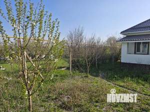 Дом 100м&sup2;, 1-этажный, участок 7 сот.  