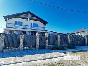 Дом 168м&sup2;, 2-этажный, участок 5 сот.  