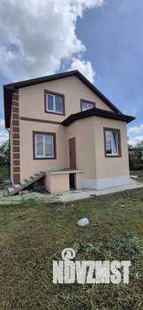 Коттедж 130м², 2-этажный, участок 5 сот.  