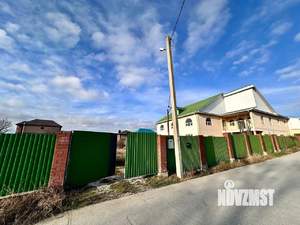 Дом 1118м², 2-этажный, участок 25 сот.  
