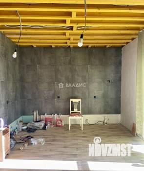 Дом 110м&sup2;, 2-этажный, участок 6 сот.  