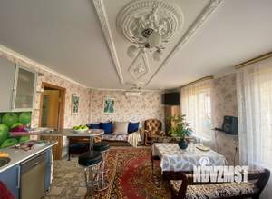 Дом 94м&sup2;, 2-этажный, участок 6 сот.  