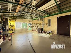 Дом 144м&sup2;, 2-этажный, участок 6 сот.  