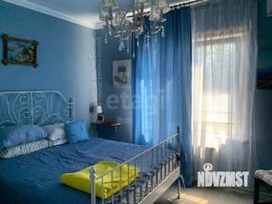 Дом 130м&sup2;, 2-этажный, участок 5 сот.  