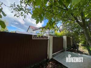 Дом 264м², 3-этажный, участок 8 сот.  