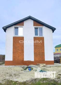 Дом 130м&sup2;, 2-этажный, участок 4 сот.  