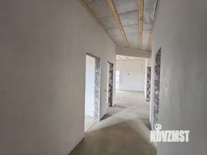 Дом 90м&sup2;, 2-этажный, участок 4 сот.  