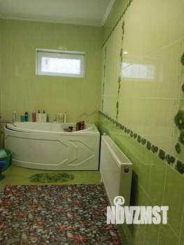 Дом 200м&sup2;, 2-этажный, участок 6 сот.  