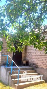 Дом 80м&sup2;, 1-этажный, участок 5 сот.  