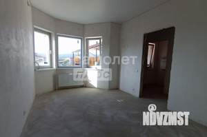 Дом 130м&sup2;, 2-этажный, участок 4 сот.  