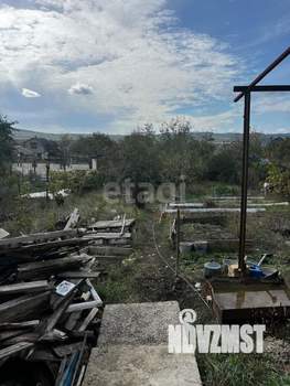 Дача 61м&sup2;, 2-этажный, участок 11 сот.  