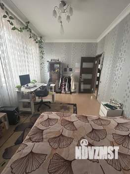 Дом 261м², 2-этажный, участок 8 сот.  