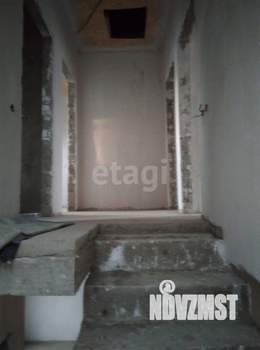 Дом 200м&sup2;, 2-этажный, участок 4 сот.  