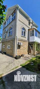 Дом 118м&sup2;, 3-этажный, участок 8 сот.  