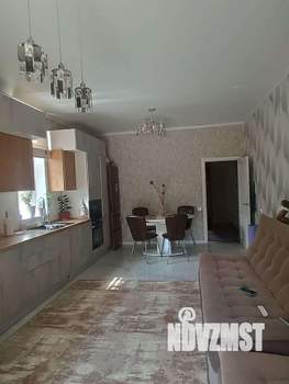 Дом 112м&sup2;, 3-этажный, участок 10 сот.  