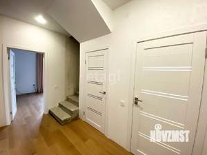 Дом 180м², 2-этажный, участок 4 сот.  
