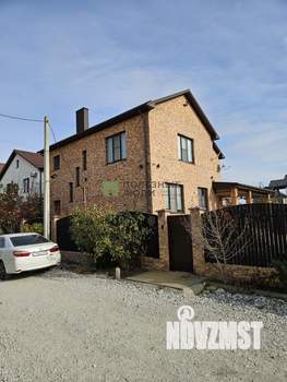 Дом 246м², 2-этажный, участок 8 сот.  